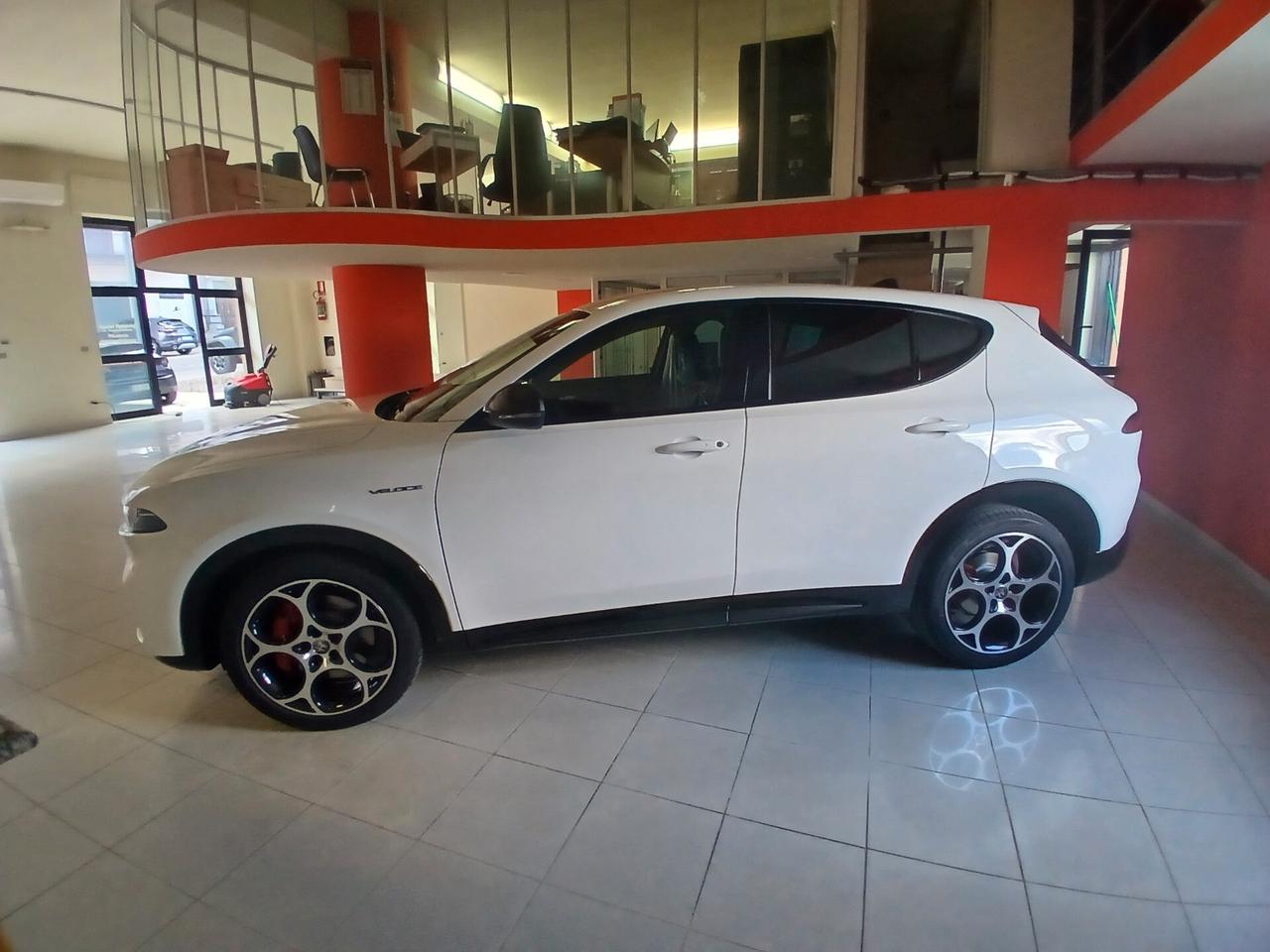 Alfa Romeo Tonale 1.6 diesel 130 CV TCT6 Veloce