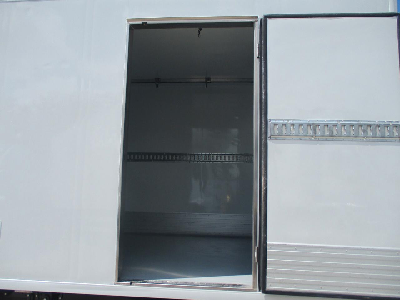 Iveco Daily 35C15 3000 150CVE6 GANCIERE CARNE APPESA FRC 02/28