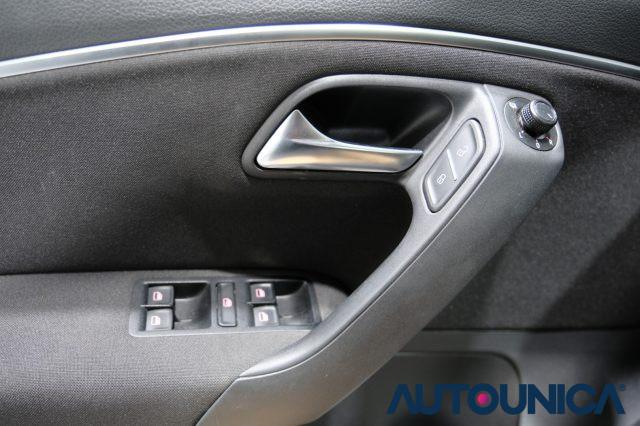 VOLKSWAGEN Polo 1.2 TSI DSG 5P HIGHLINE BLUEMOTION TECHNOLOGY