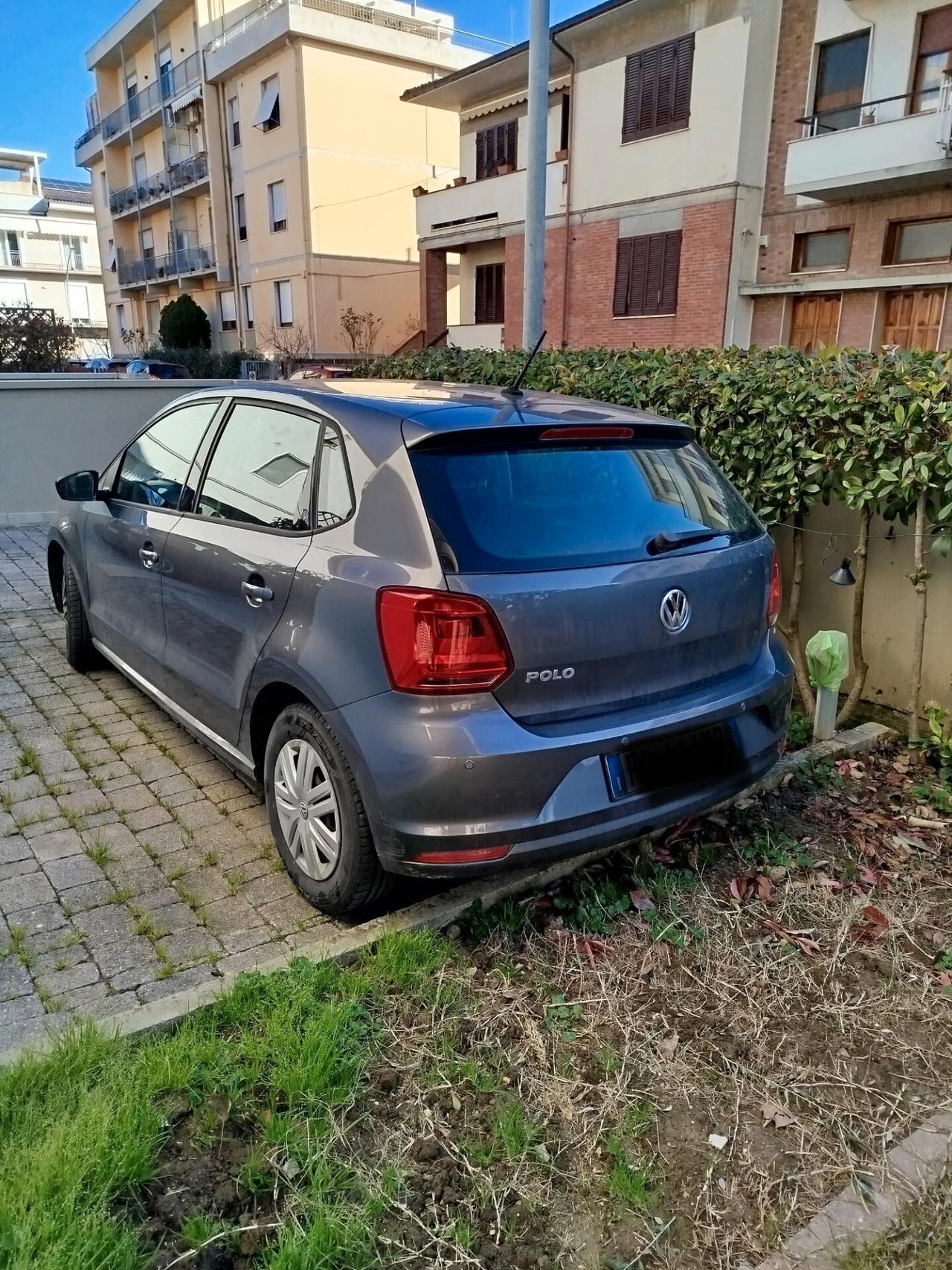 Volkswagen Polo 1.2 Trend Line 2016 con 66.000km