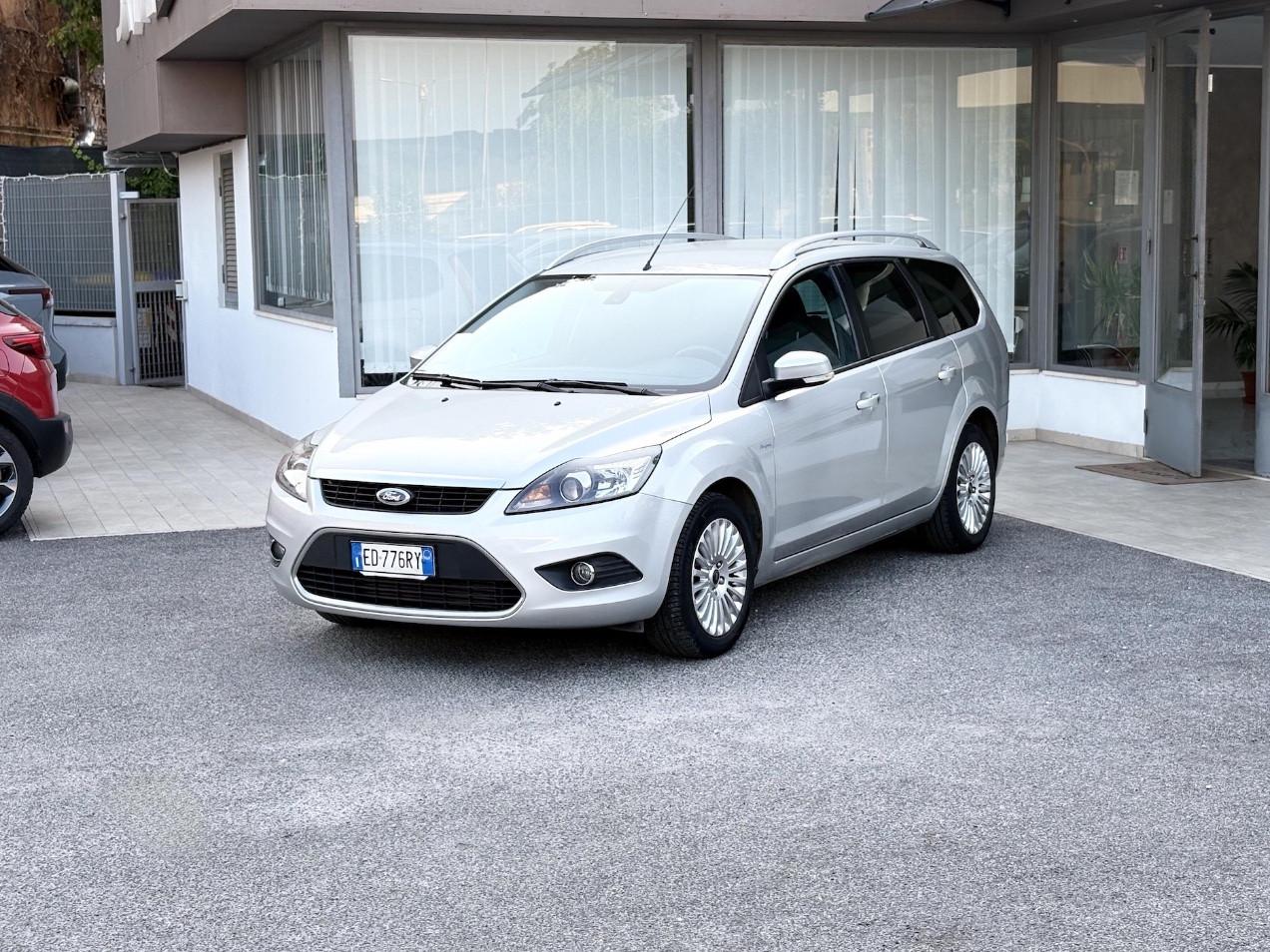 Ford Focus Style Wagon 1.6 Diesel 110CV E5 - 2010
