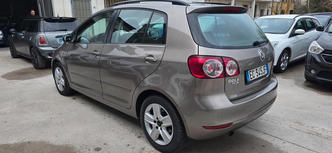 Volkswagen Golf Plus Golf Variant 1.6 TDI DPF Highline