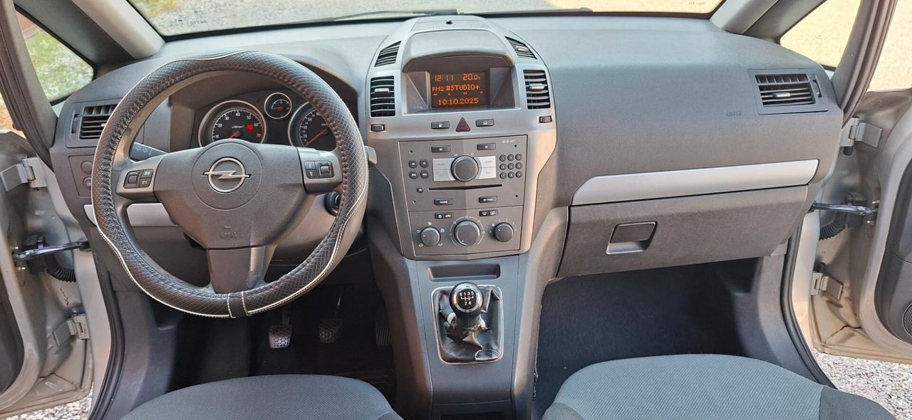 Opel Zafira 1.6 16V ecoM 94CV Enjoy 7 POSTI