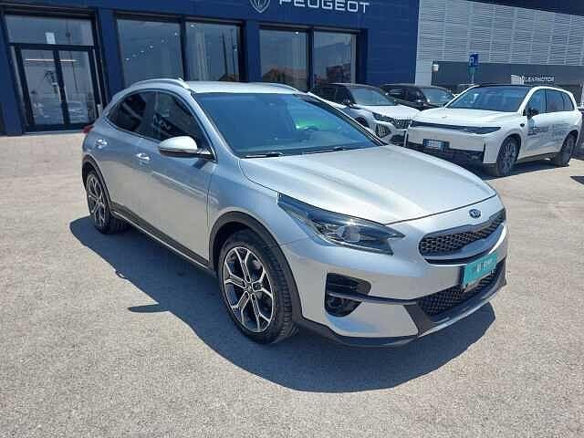 Kia XCeed 1.6 CRDi 136 CV MHEV DCT High Tech