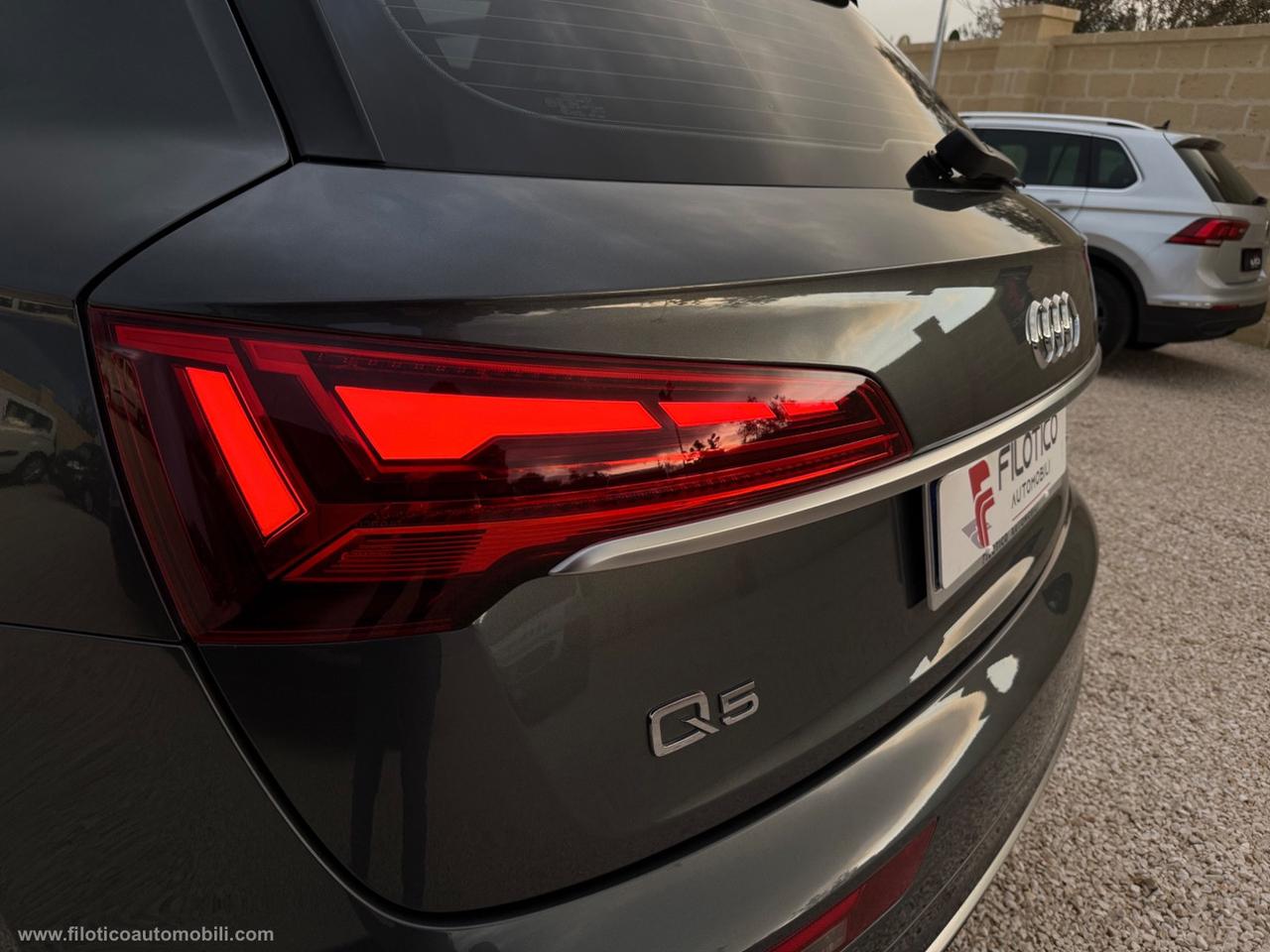 AUDI Q5 II 40 TDI MHEV 12V 204CV qu. S tr. S line UNICO PROPRIETARIO FARI MATRIX