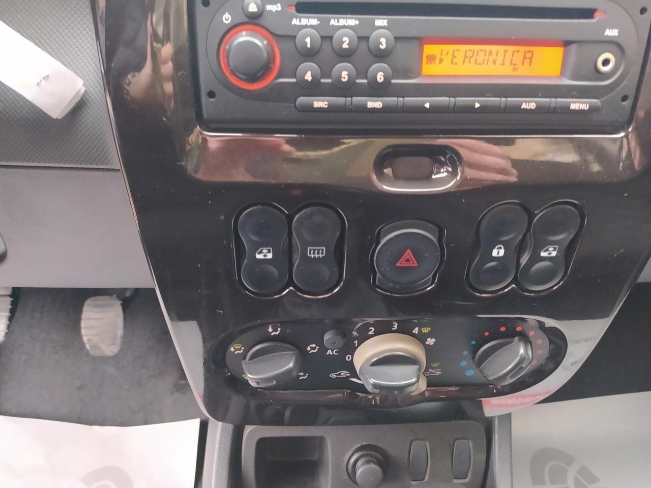 Dacia Duster 1.5 dCi 110CV 4x2 Lauréate Neopatentati