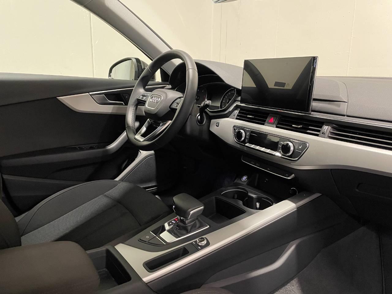 AUDI A4 AVANT 35 TDI MHEV S-TRONIC S LINE EDITION
