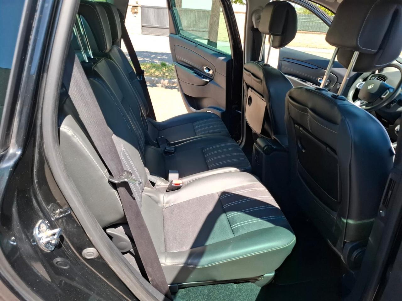 Renault Scenic 1.5 dCi del 2012 SOLO 96.000 KM