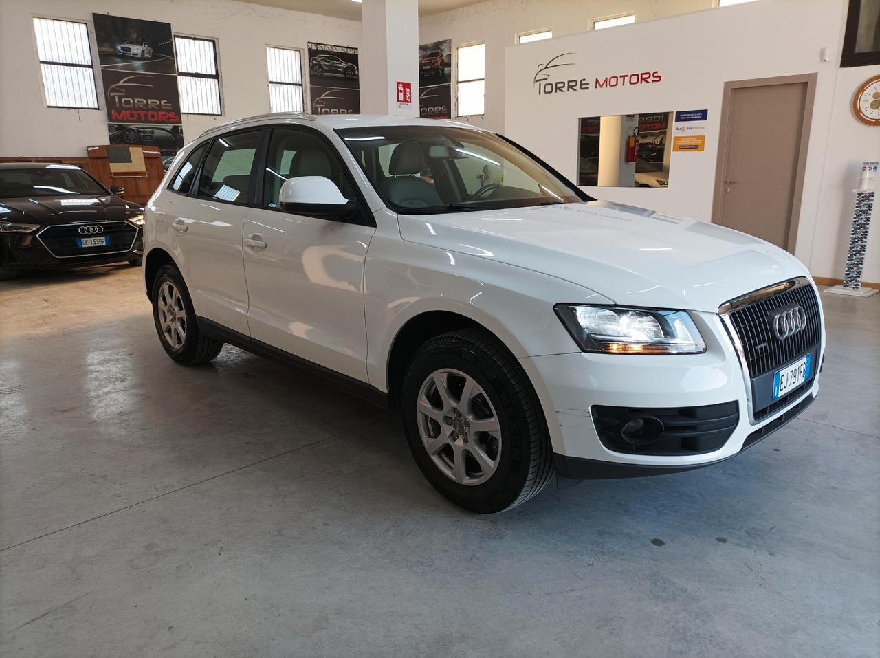 Audi Q5 2.0 TDI 143 CV quattro 06/2011