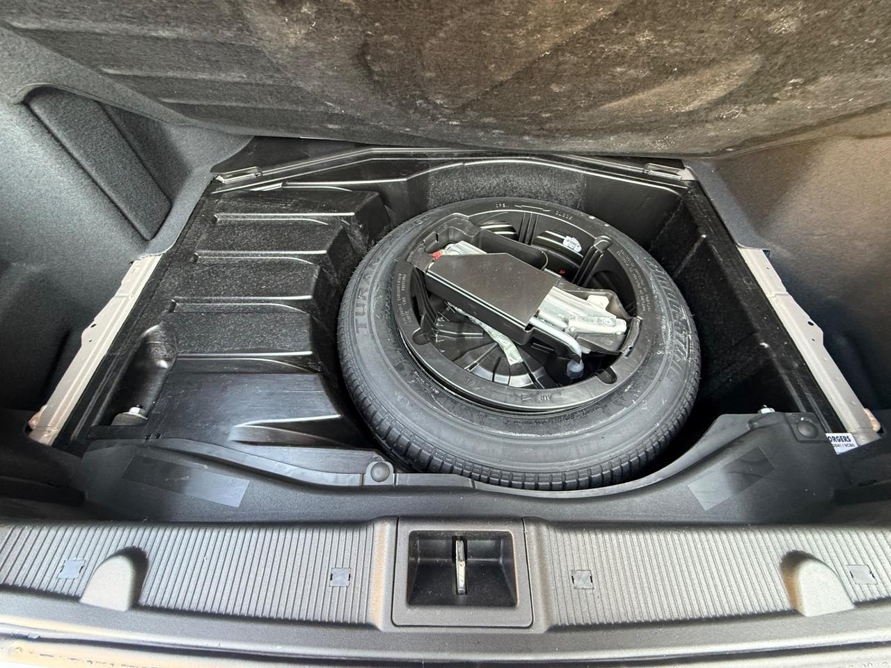 Mercedes-benz C 180 w203 129cv cat Elegance Evo "SOLO 14500KM DA NUOVA - ASI"