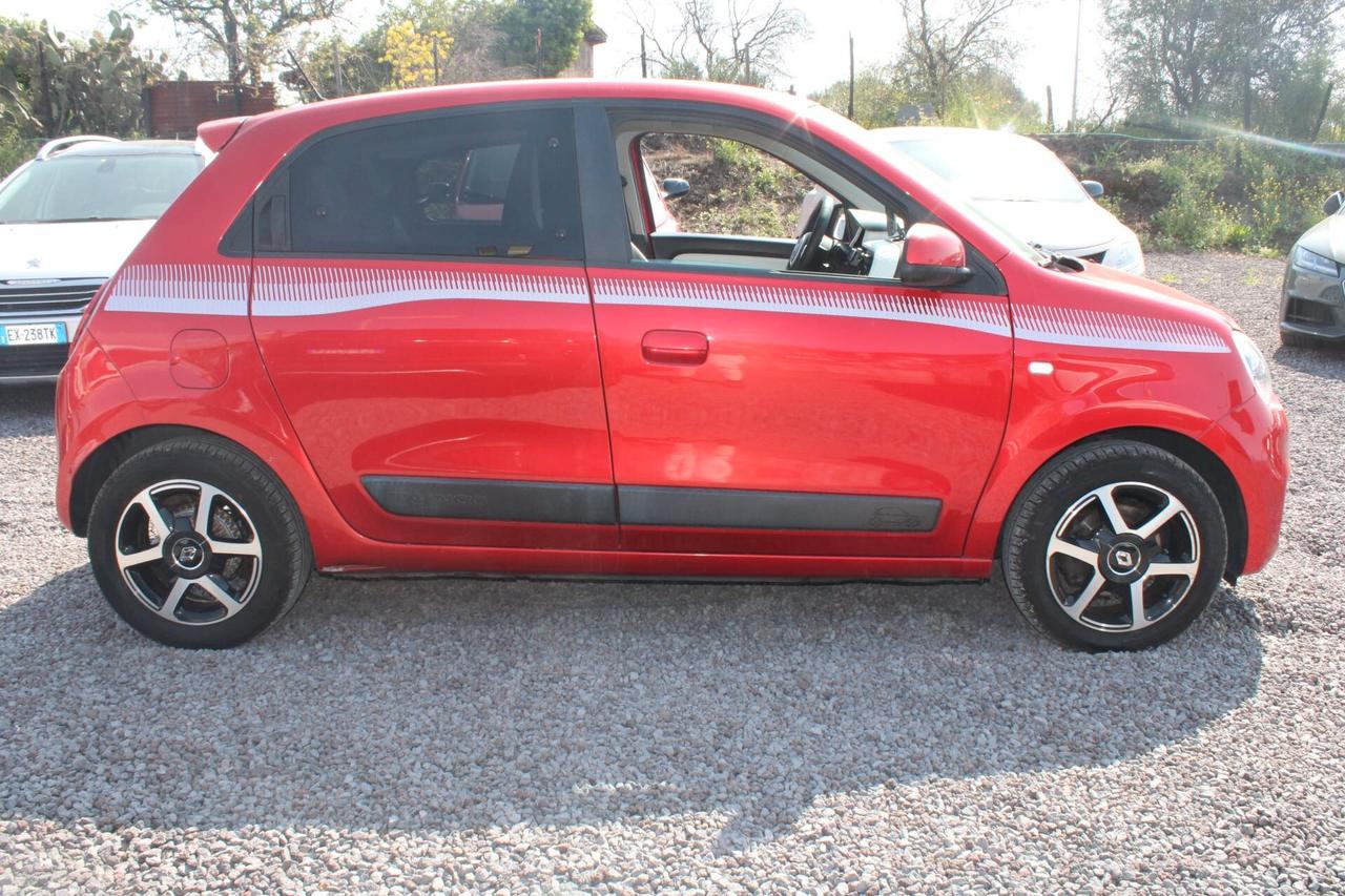 Renault Twingo SCe EDC La Parisienne