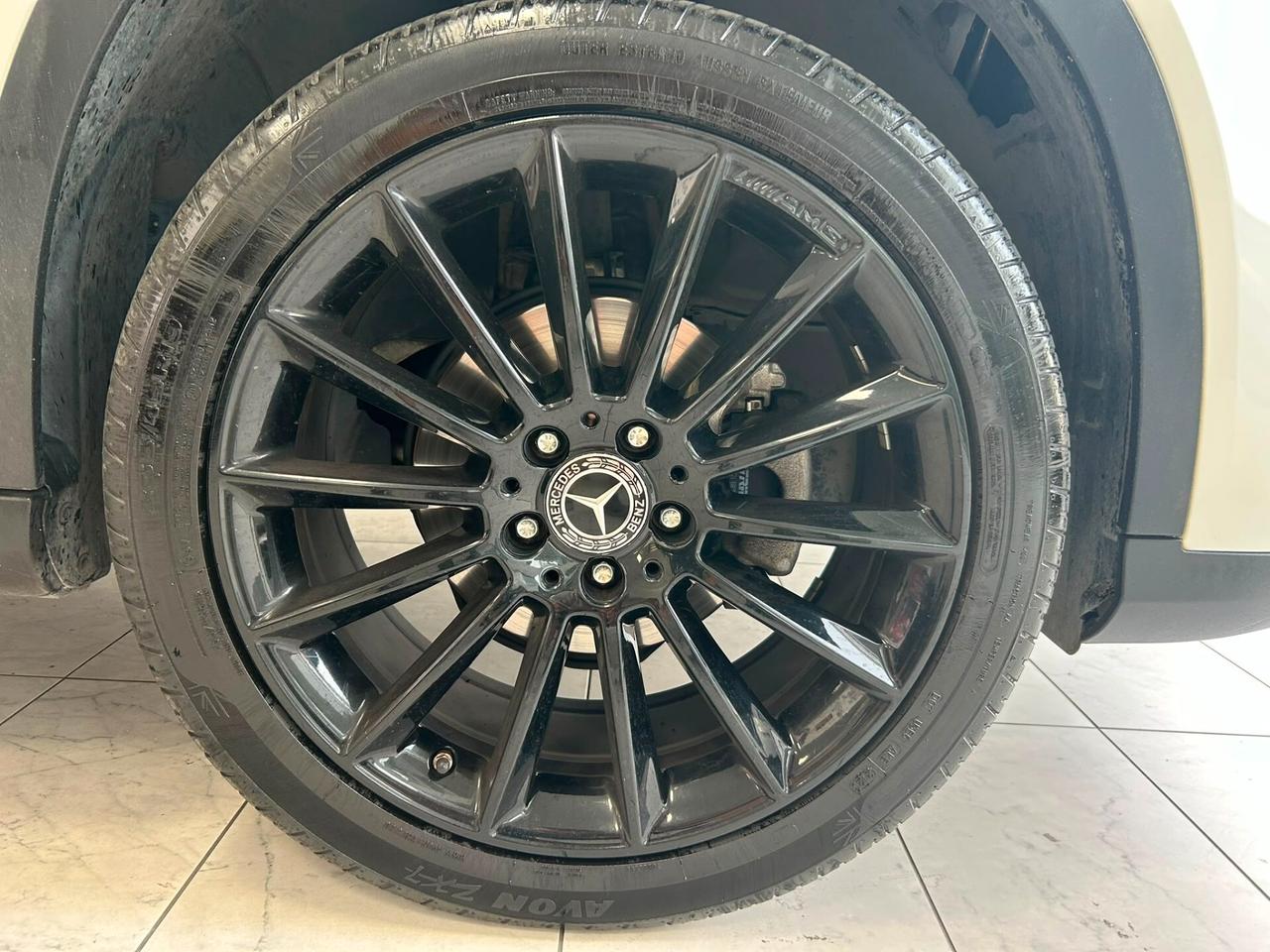 Mercedes-benz GLA 200 d Automatic Premium Night Edition