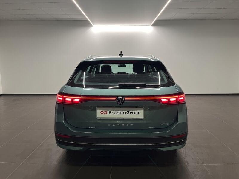 Volkswagen Passat Nuova Business 1.5 eTSI ACT 110 kW (150 CV) DSG