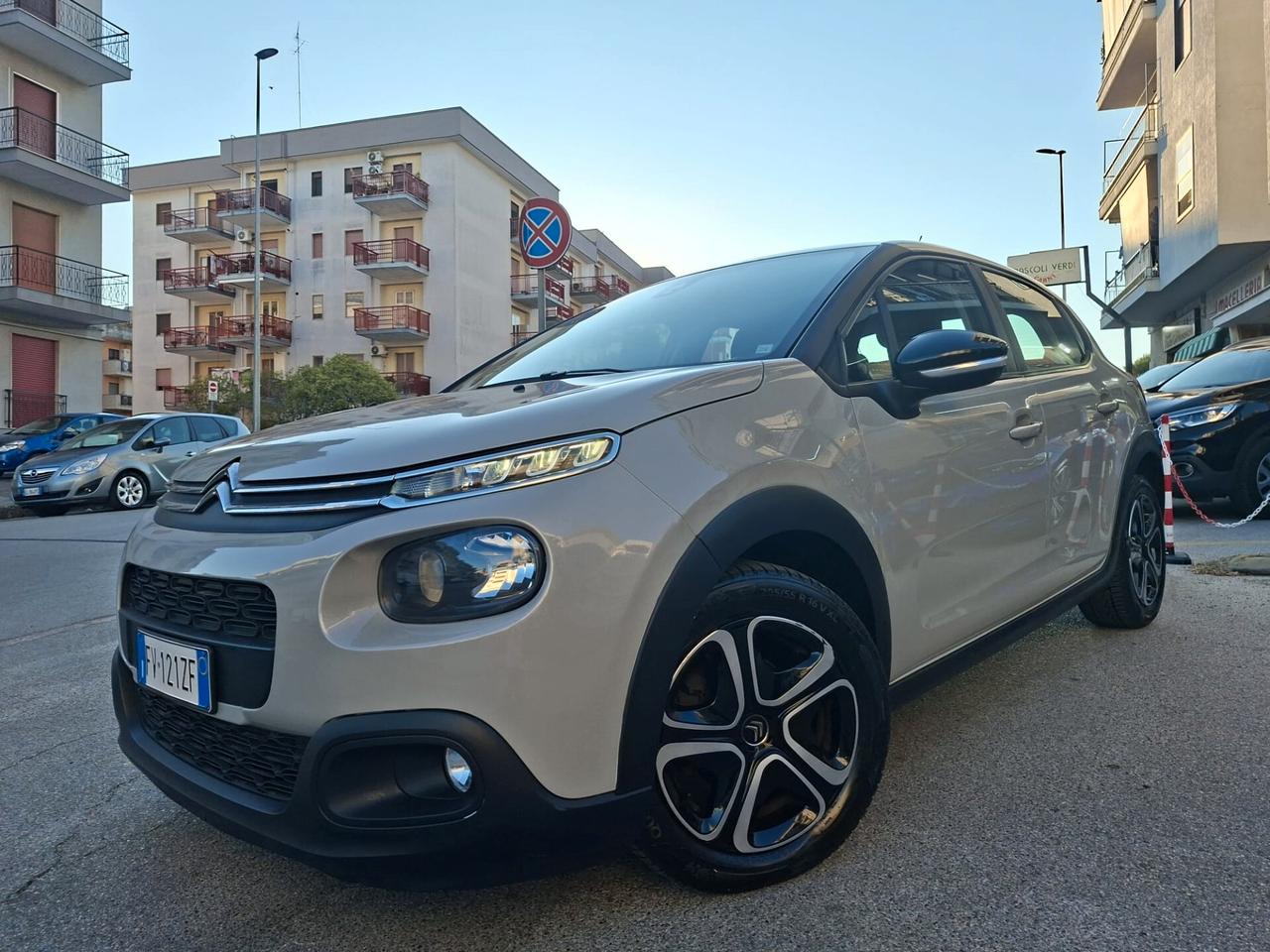 Citroen C3 1.5 BlueHDi Shine * Navi Android Perfetta * Garantita 12 Mesi