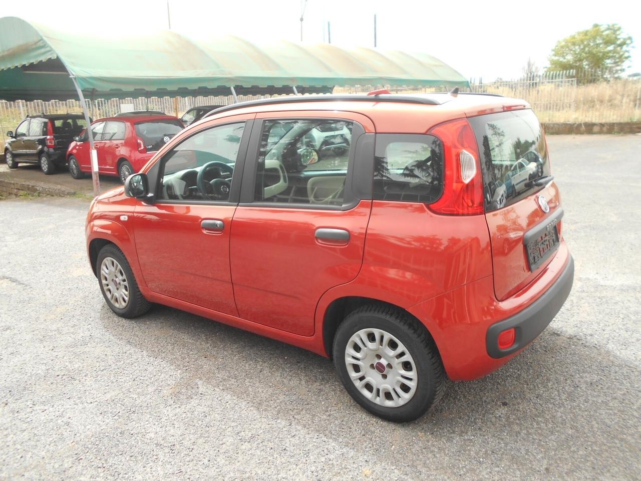 Fiat Panda 1.2 Lounge 5 POSTI NEOPATENTATI