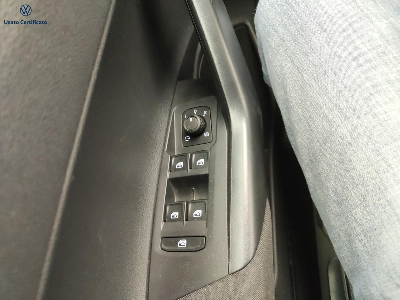 VOLKSWAGEN Polo 6ª serie - Polo 1.0 TSI Life