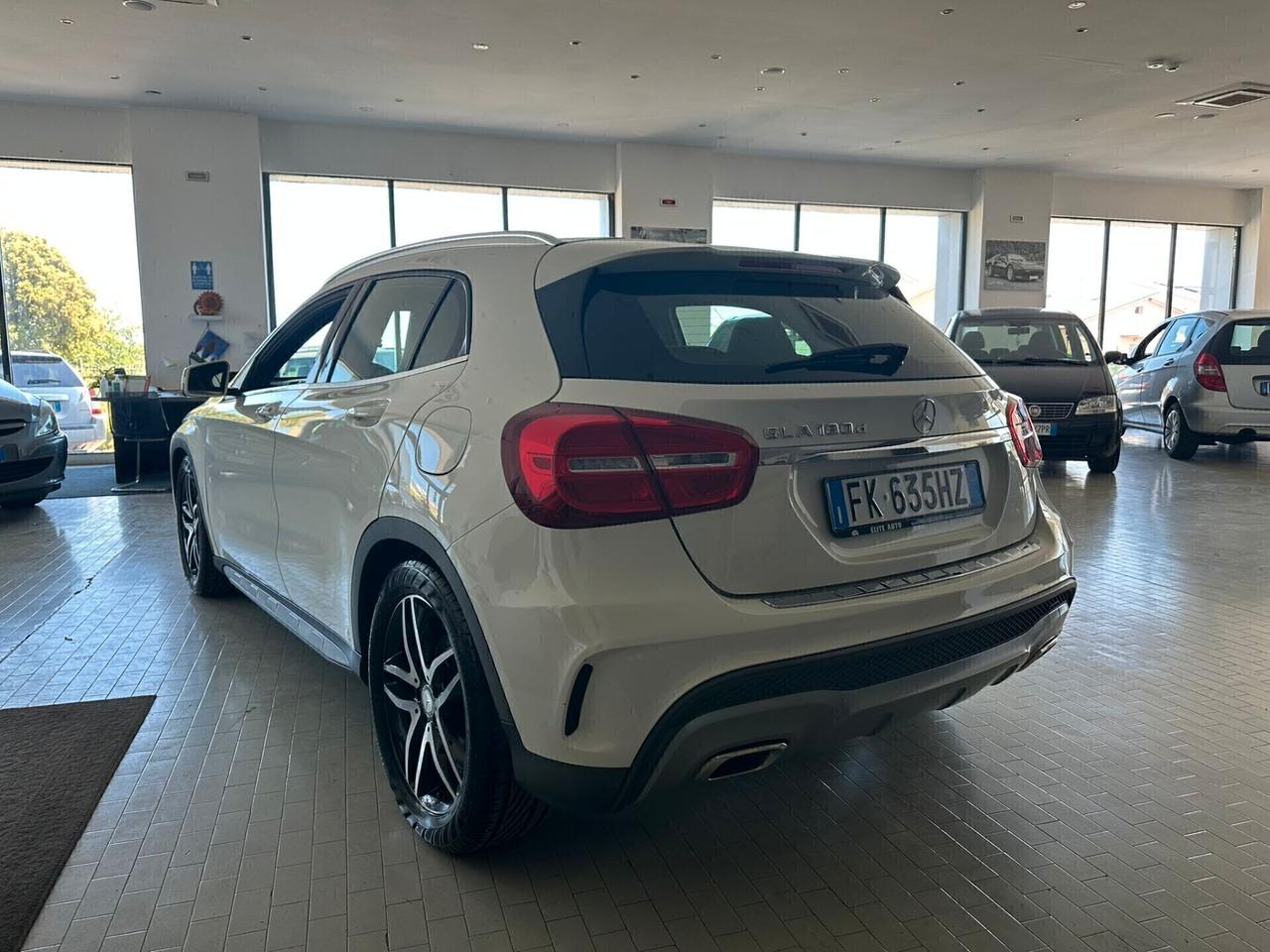 Mercedes-benz GLA 180 GLA 180 d Premium