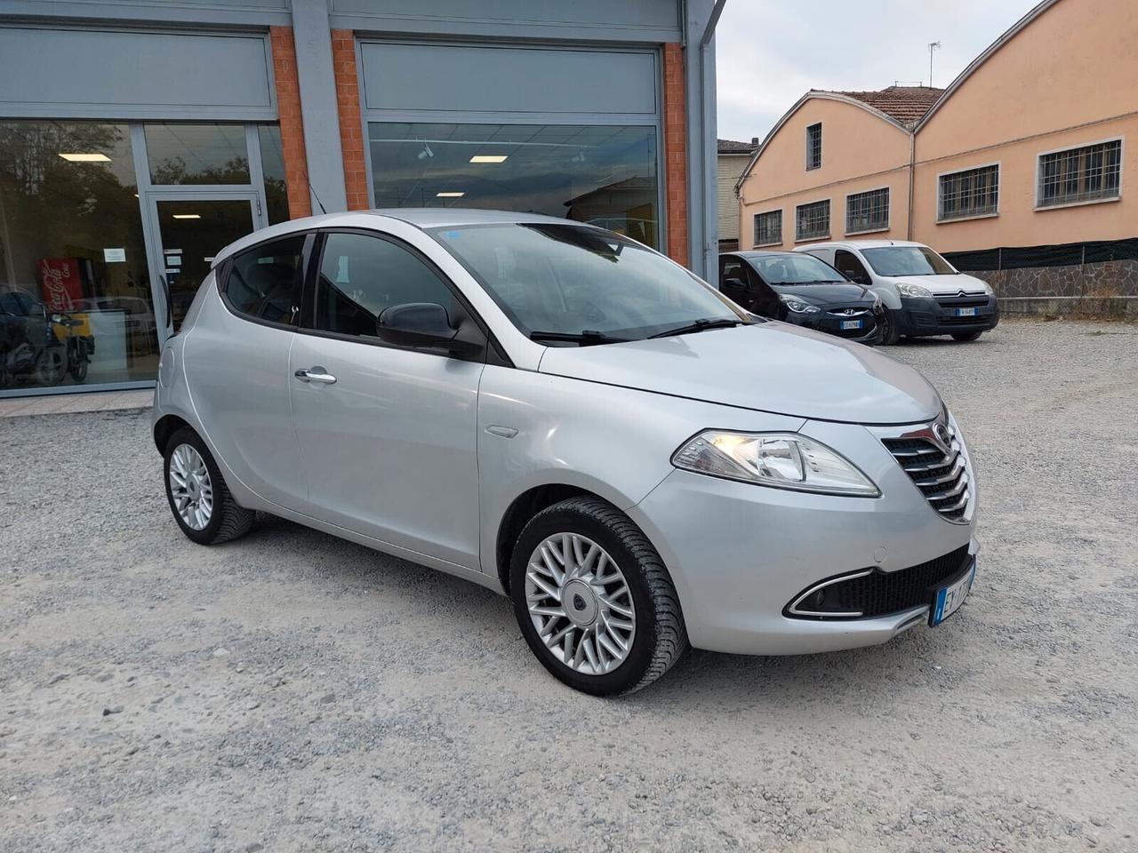 Lancia Ypsilon 1.3 MJT 16V 95 CV 5 porte S&S Platinum