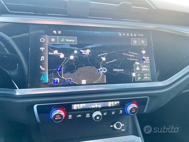 AUDI Q3 35 TDI S tronic Business Advanced