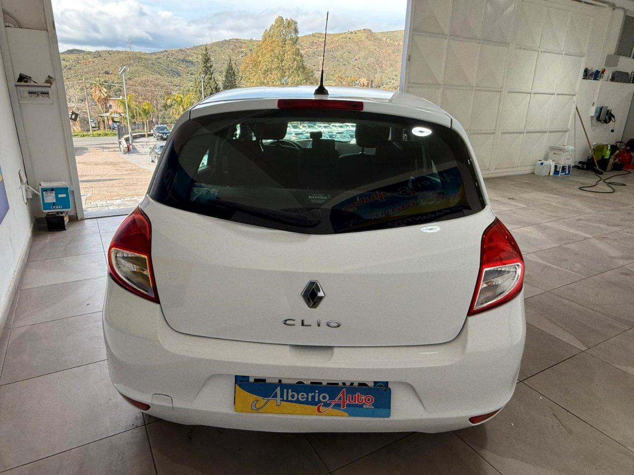 Renault Clio 1.2 16V 5 porte Live!