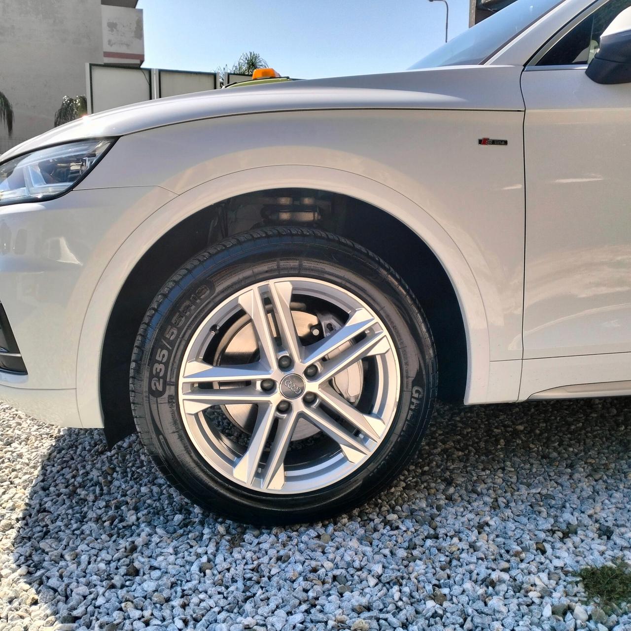 Audi Q5 2.0 TDI quattro S tronic Sport