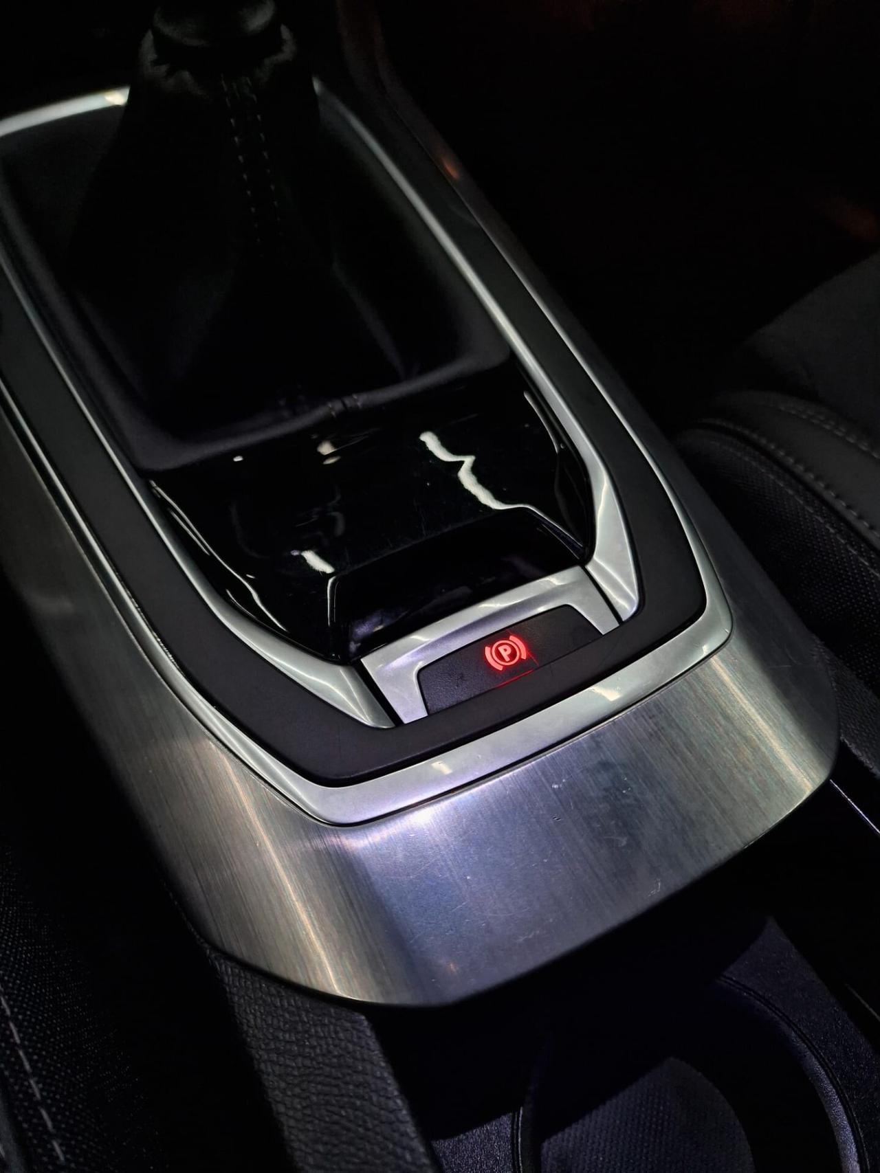 Peugeot 308 1.2 PureTech Turbo 130 S&S Allure