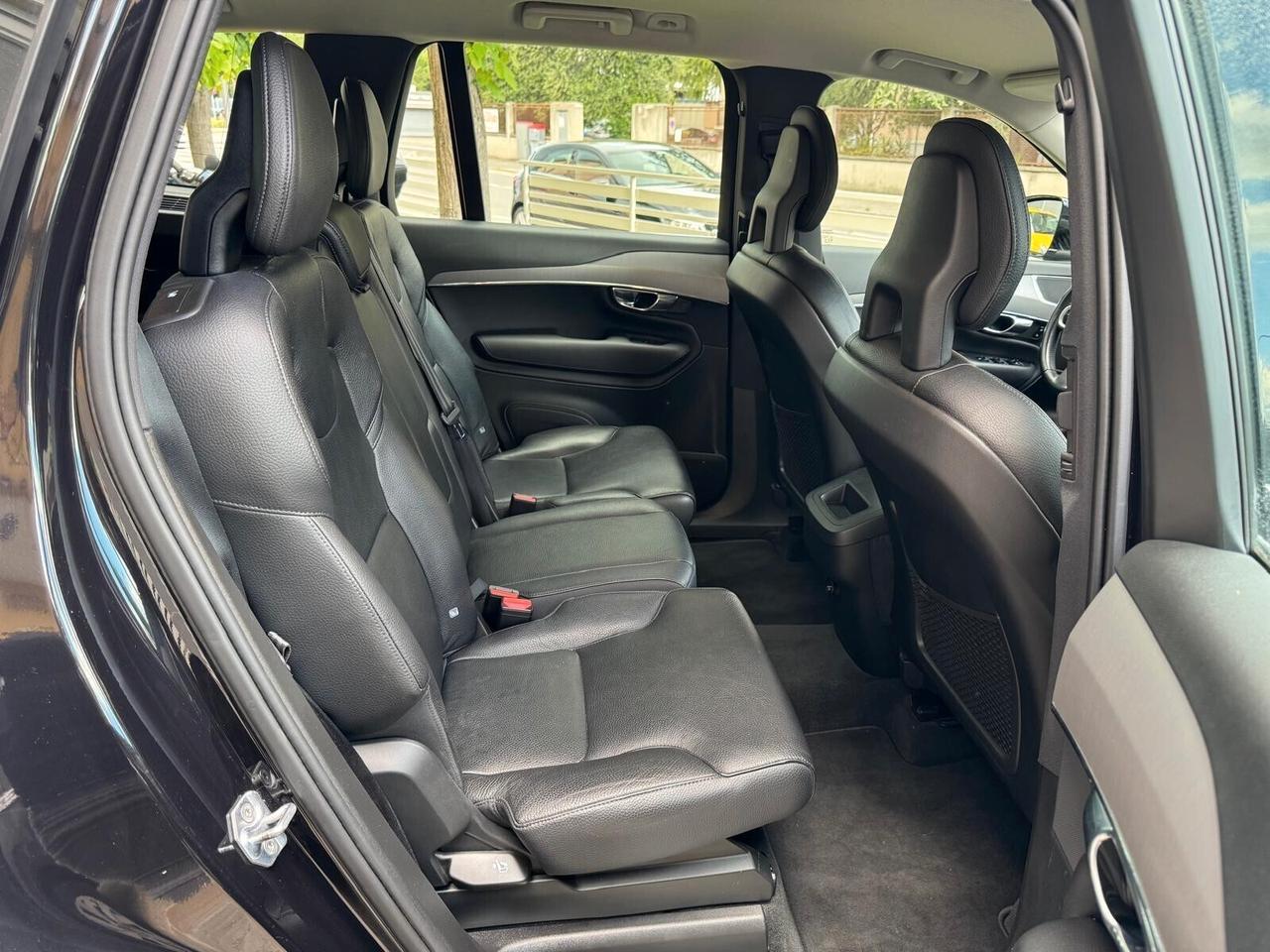 VOLVO XC90 B5 (d) AWD Geartronic 7 posti R-DESING