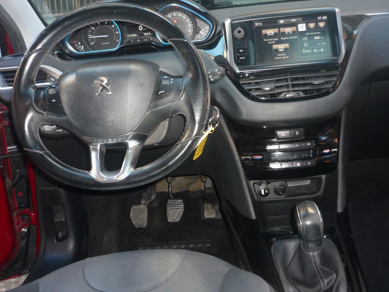 Peugeot 2008 PureTech 82 Allure