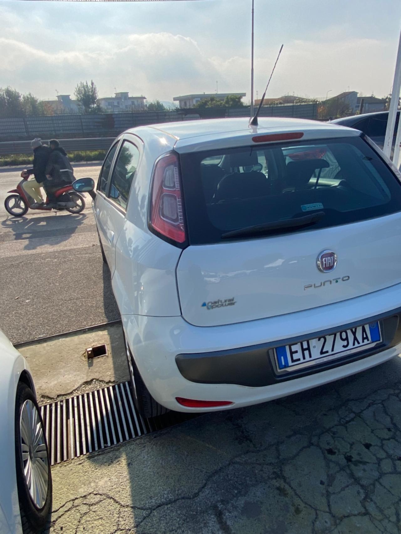 Fiat Punto Evo 1.4 5 porte Dynamic Natural Power