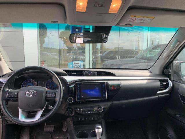 TOYOTA Hilux 2.4 D-4D 4WD 4 porte Double Cab Lounge