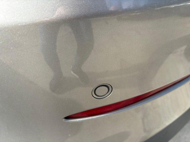 MERCEDES-BENZ CLA 180 d