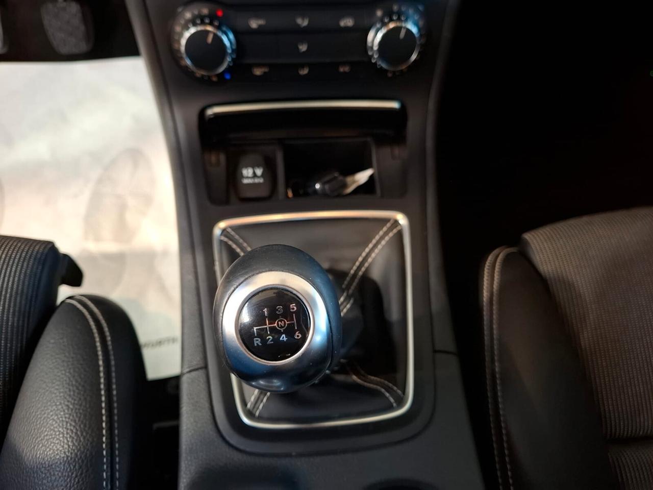 Mercedes-benz B 250 Premium