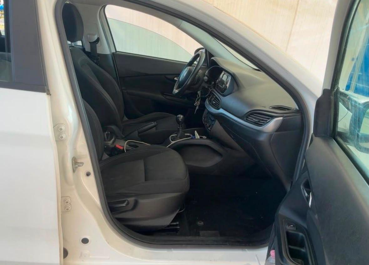 Fiat Tipo 1.4 5 porte Easy 01/2019