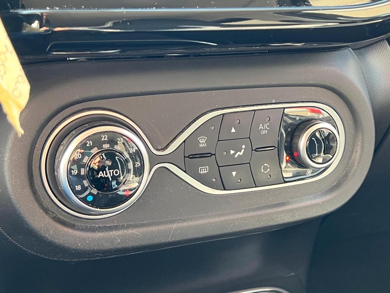 Renault Twingo Electric Urban Night