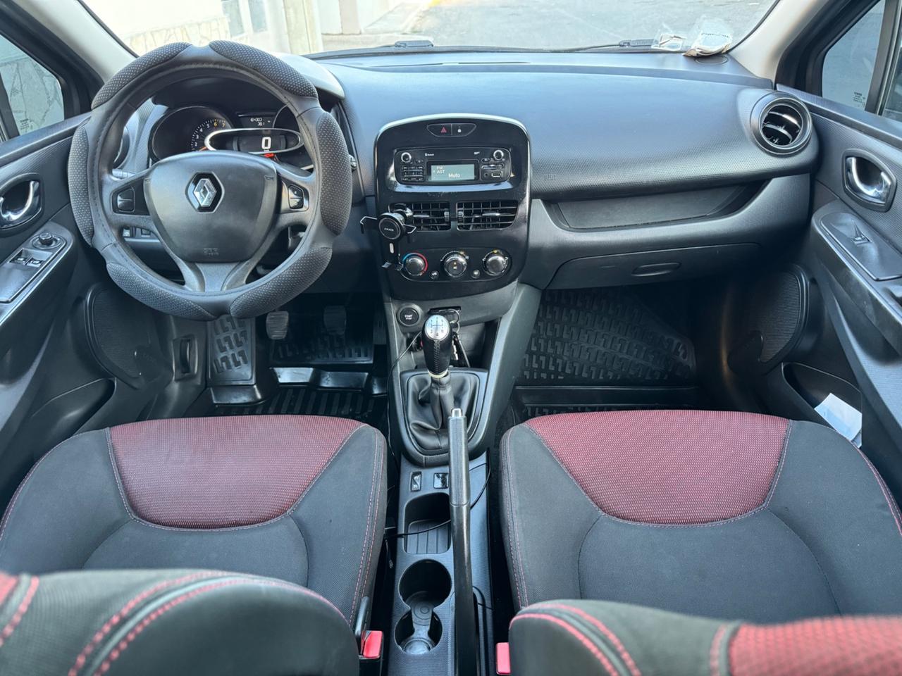 Renault Clio 1.2 75CV 5 porte unico proprietario