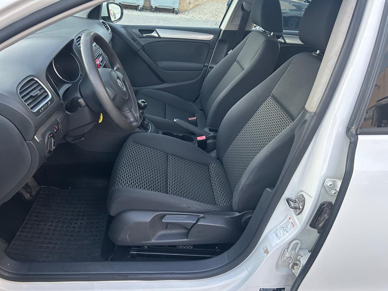 Volkswagen Golf 1.6 TDI DPF