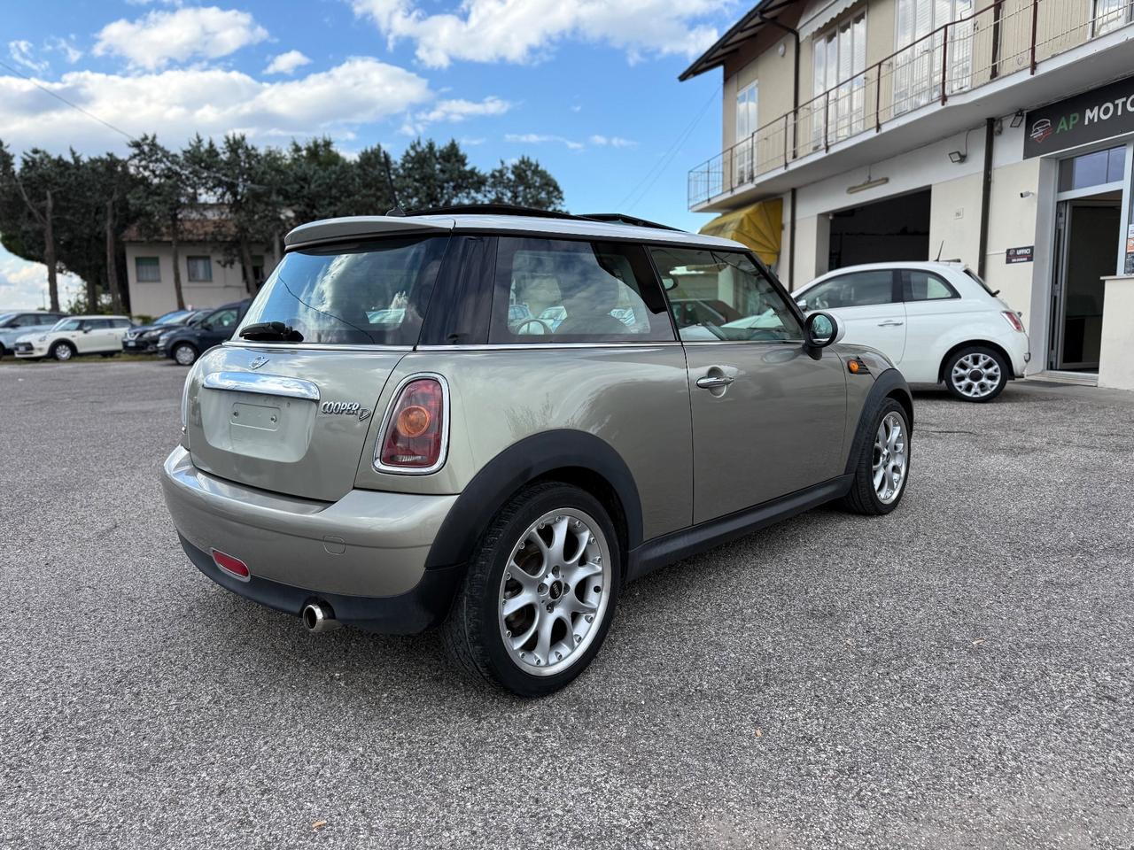 Mini 1.6 16V Cooper D NEOPATENTATI