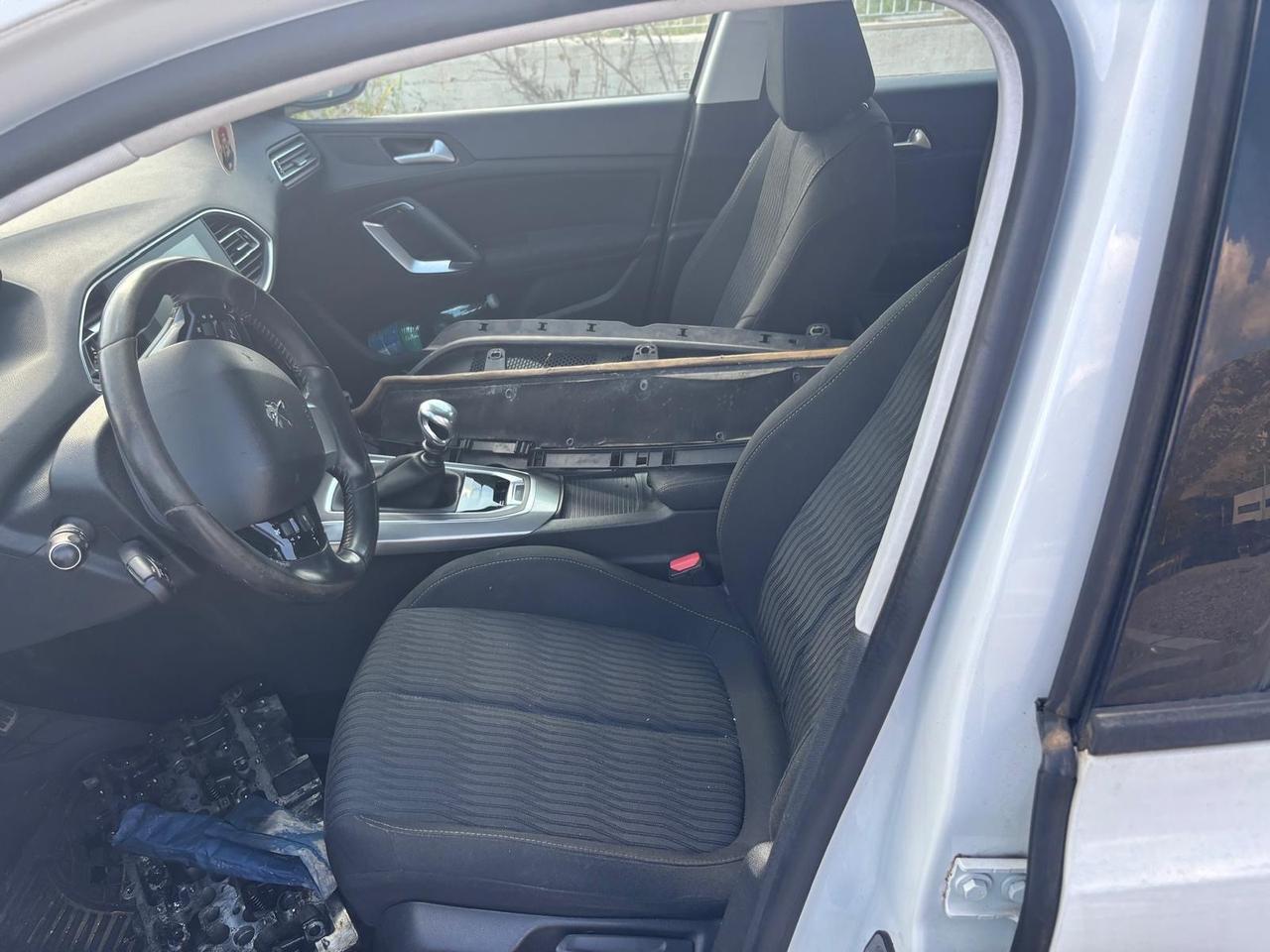 Peugeot 308 BlueHDi 150 S&S SW Business