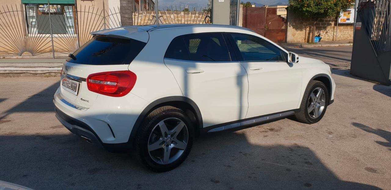 Mercedes-benz GLA 220 CDI Automatic 4Matic Premium Tetto panoramico