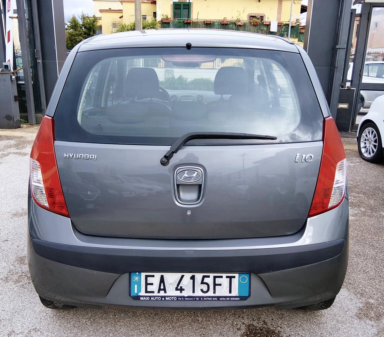 Hyundai i10 1.1 GPL CASA MADRE