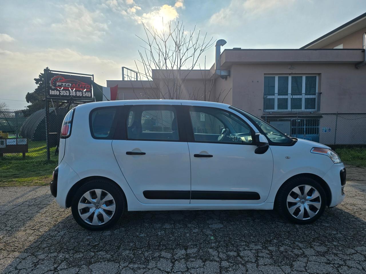 Citroen C3 Picasso 1.4 METANO NEOPATENTATI