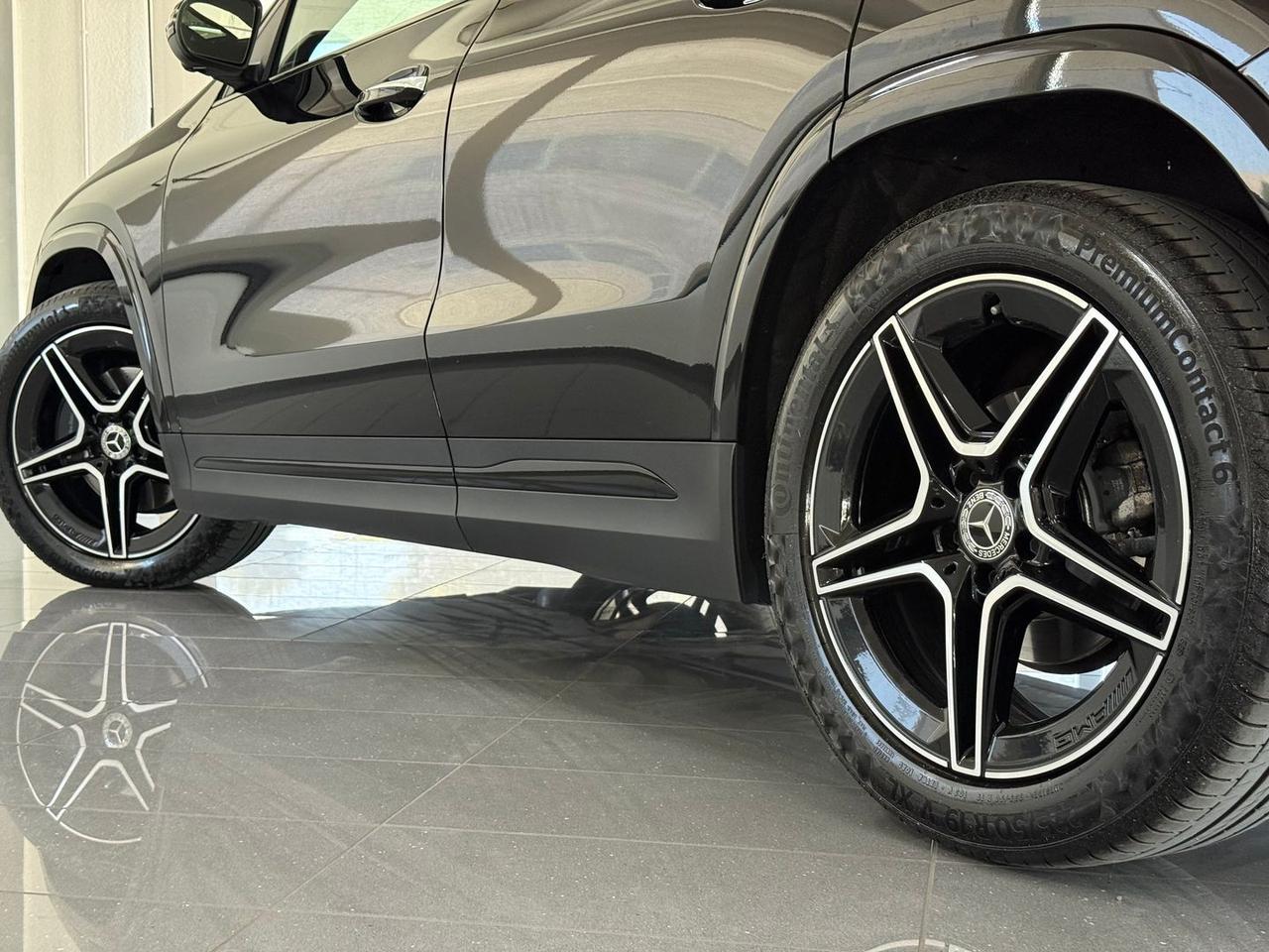 Mercedes-Benz GLA 200 D Premium Plus #11223