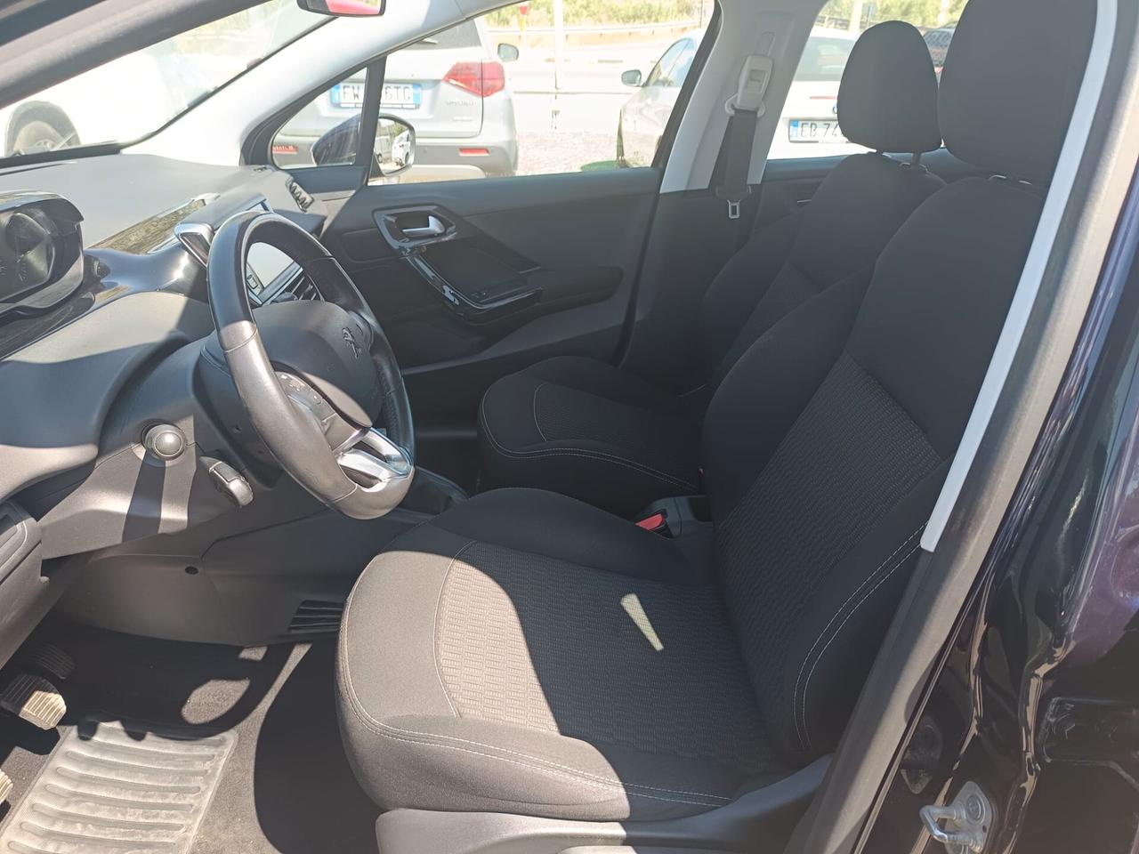 Peugeot 208 2019 - 1.2 benzina Lb automobili