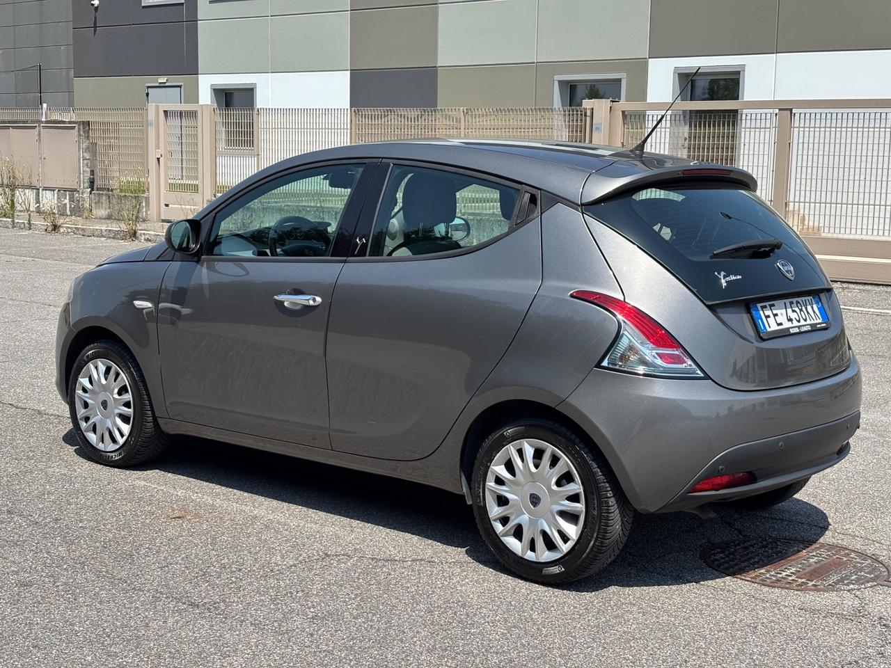 Lancia Ypsilon 1.2 69 CV GPL, VALIDO FINO AL 2036, UNI PRO