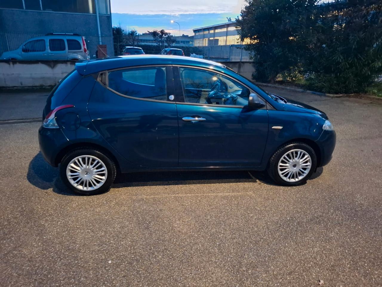 Lancia Ypsilon 1.2 5 porte GPL del 16 SOLO 128.000 KM