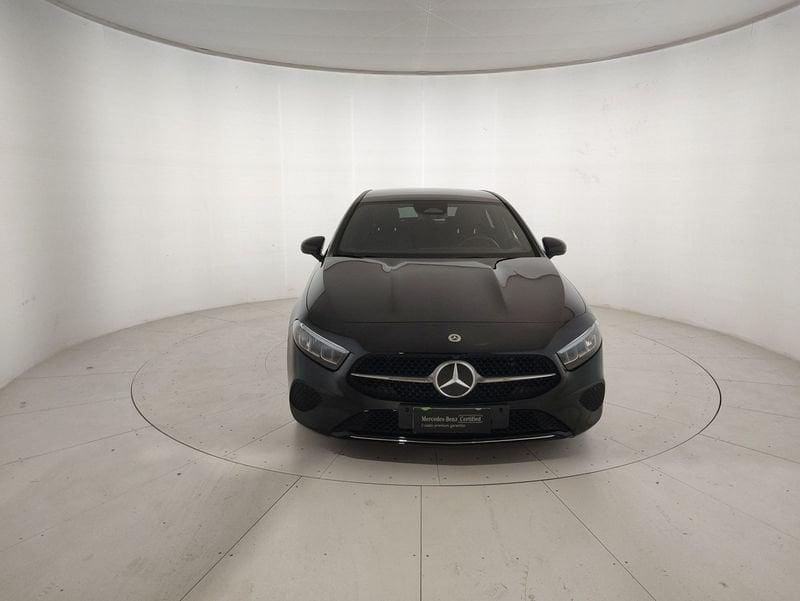 Mercedes-Benz Classe A A 180 d Progressive Advanced auto
