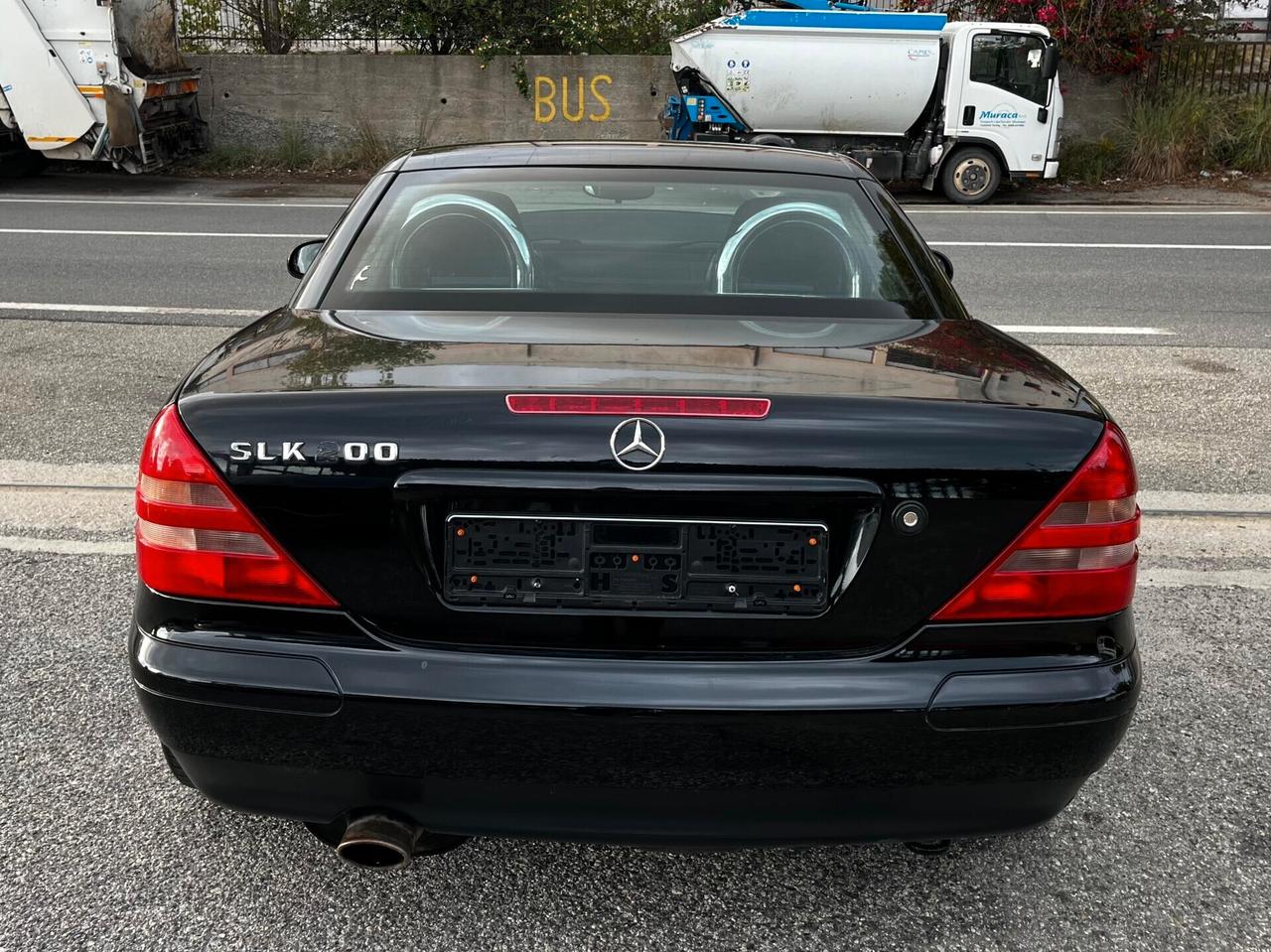 Mercedes-benz SLK 200 cat