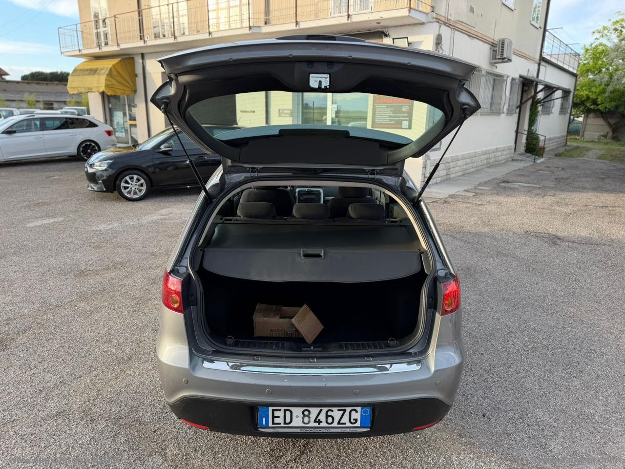 FIAT Croma 1.9 MJT Emotion