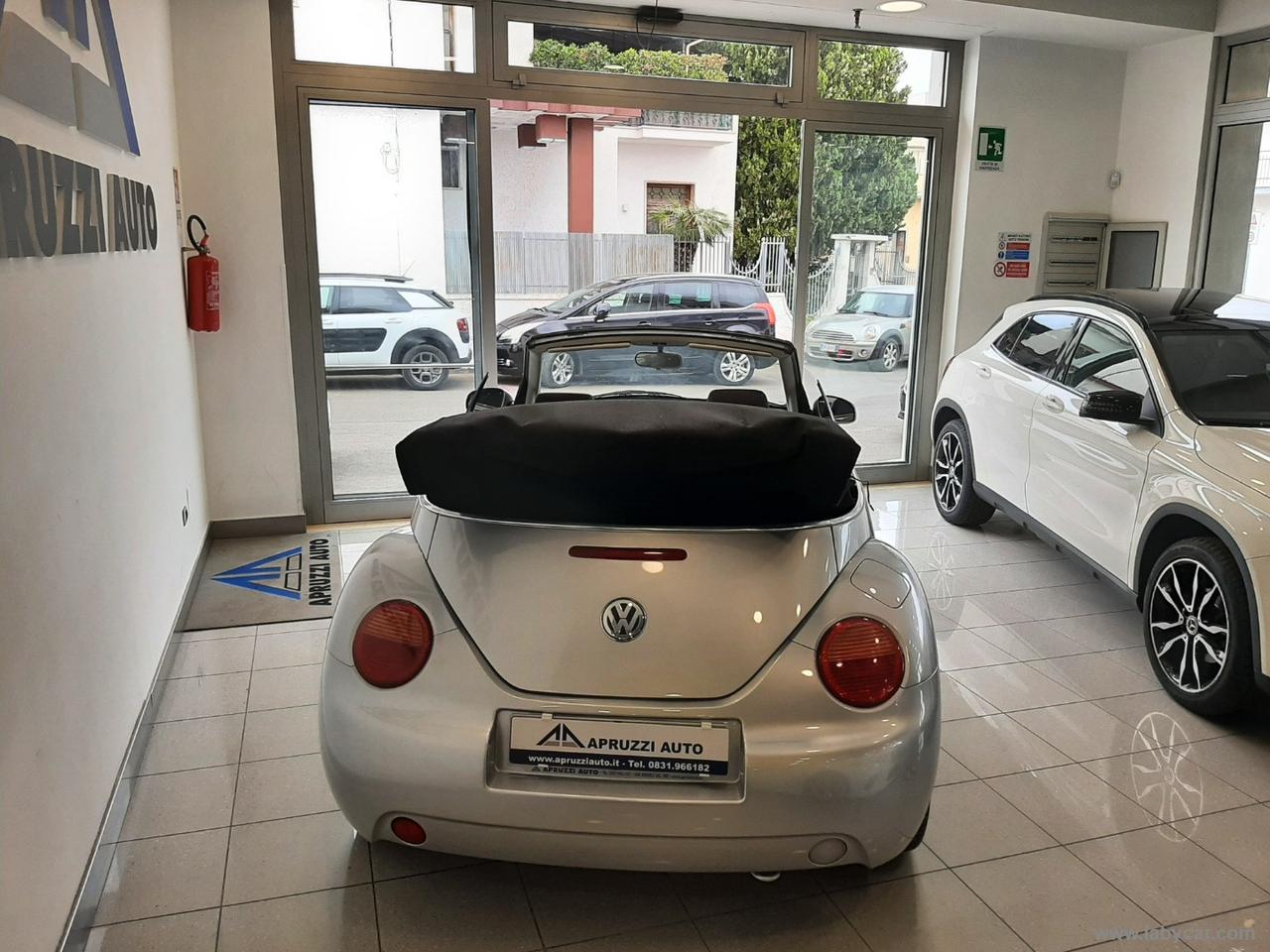 VOLKSWAGEN New Beetle 1.6 Cabrio