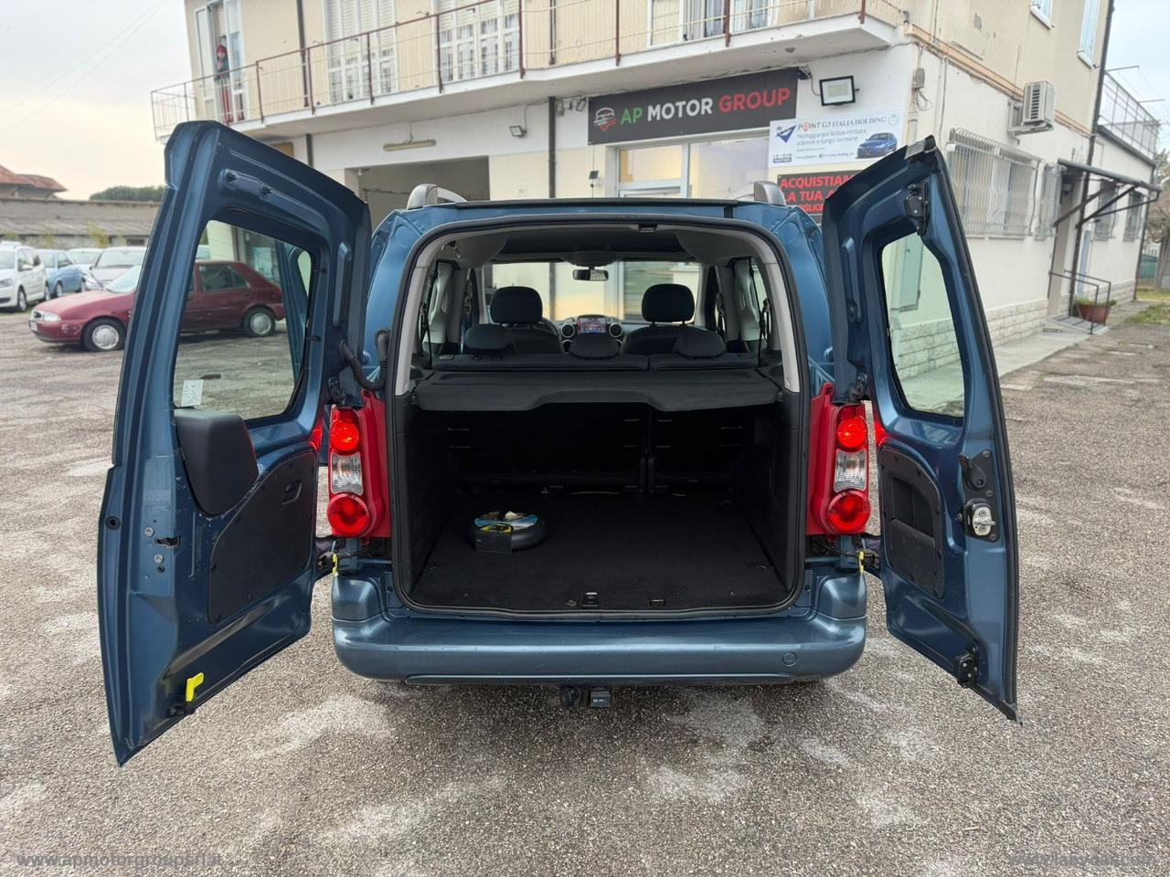 PEUGEOT Partner Tepee 1.6HDI 112CV Outdoor G.TRAINO